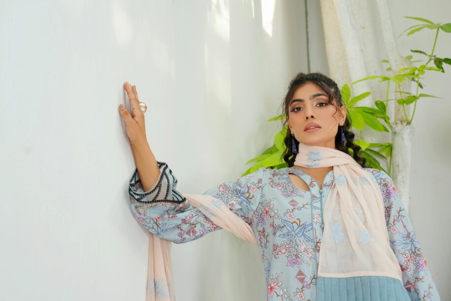 Shalwar kameez new design